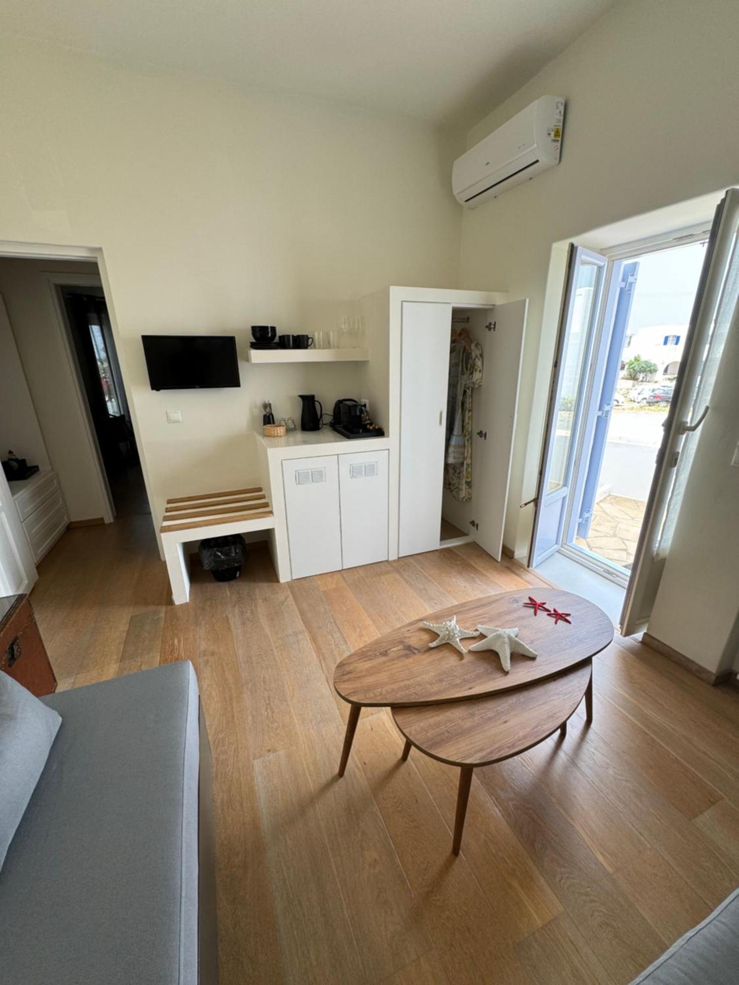 Apartment Thetis Deluxe Naoussa